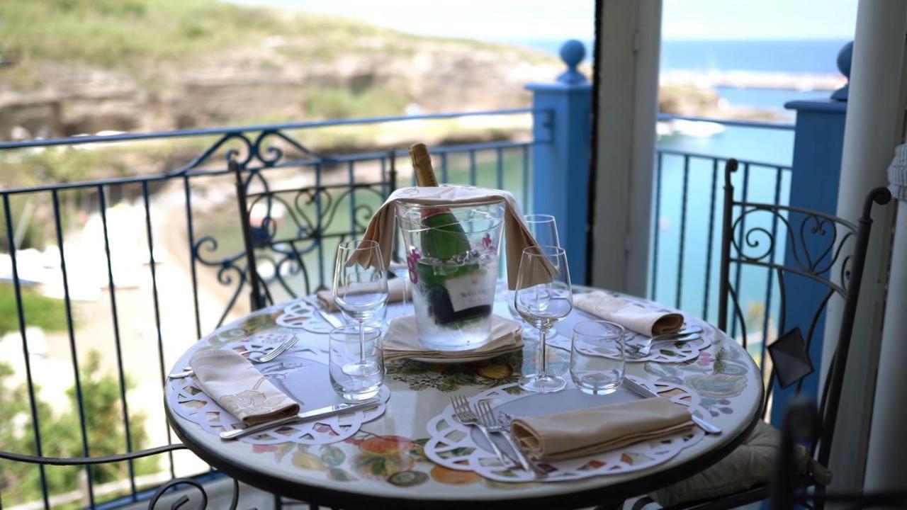 Hotel Isolabella Вентотене Екстериор снимка